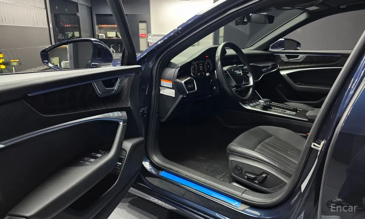 Фото 10 - Audi A6