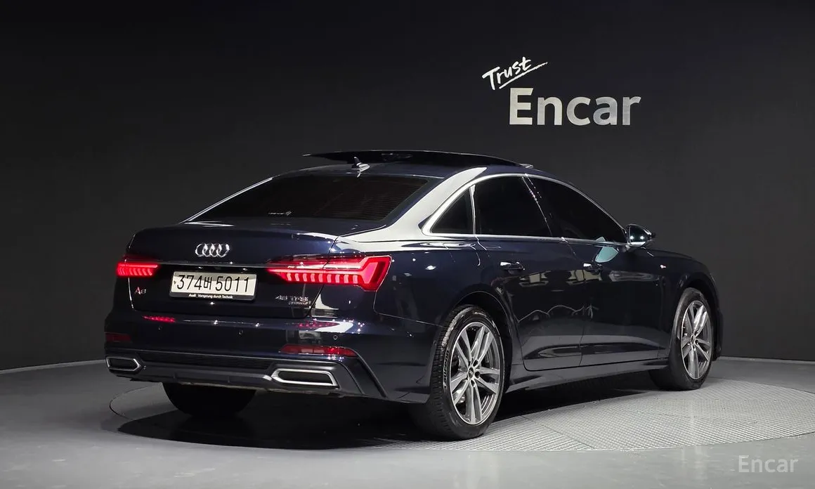 Фото 2 - Audi A6