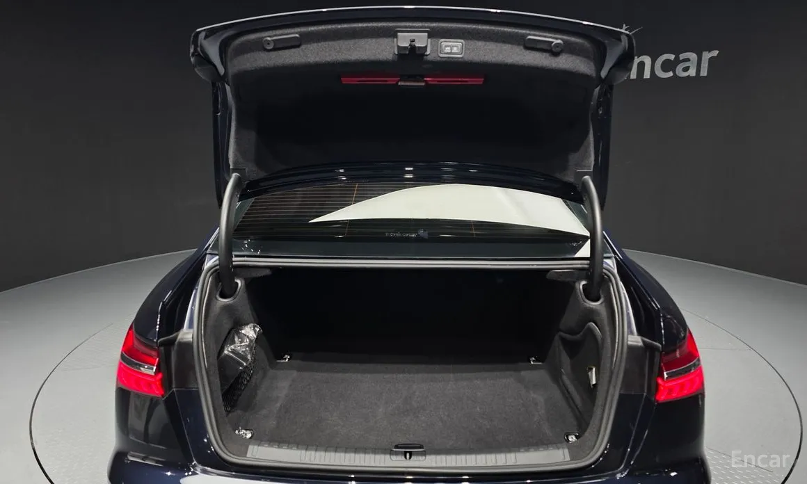 Фото 20 - Audi A6