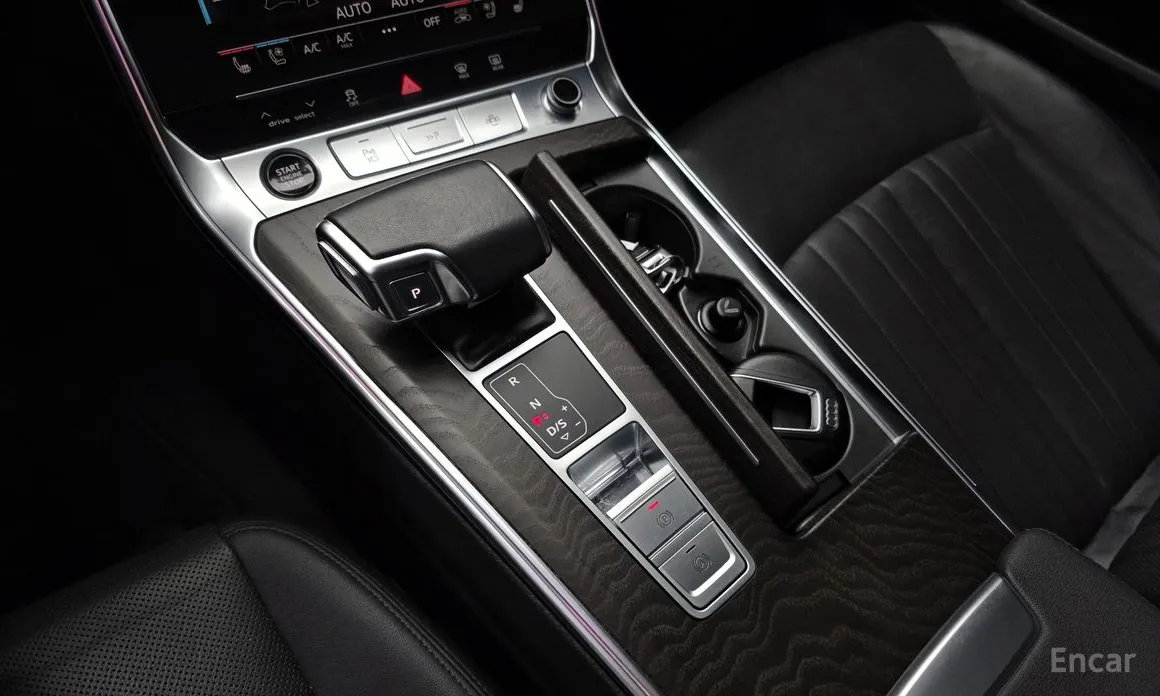 Фото 9 - Audi A6