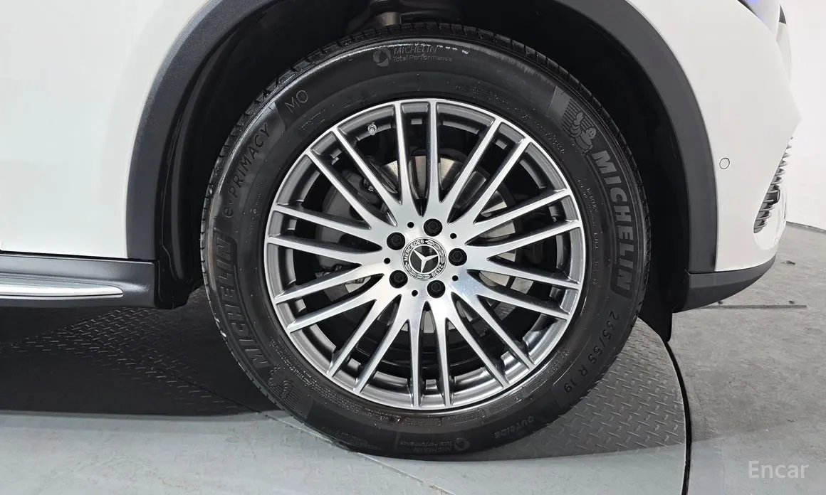 Фото 5 - Mercedes-Benz GLC-Class