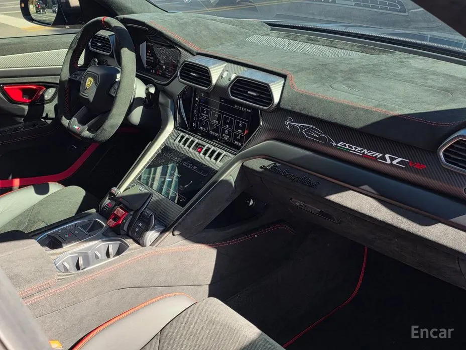 Фото 19 - Lamborghini Urus