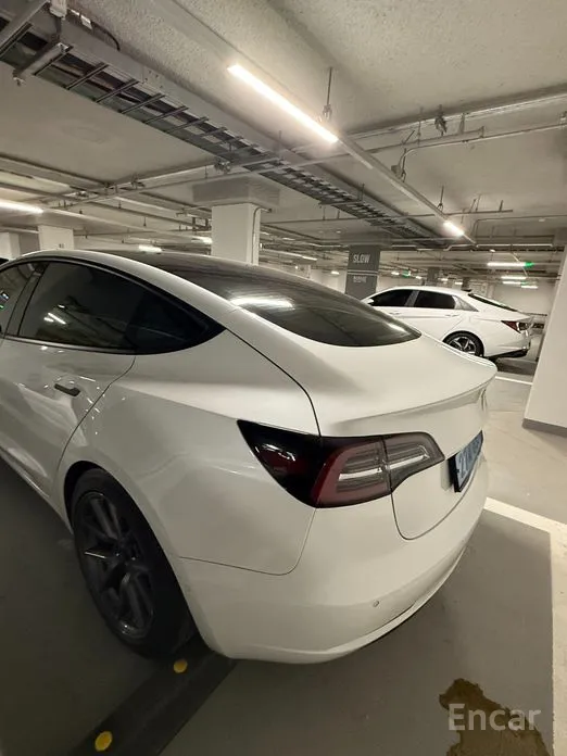 Фото 6 - Tesla Model 3