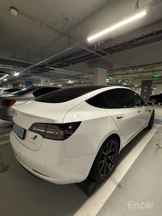 Фото 7 - Tesla Model 3