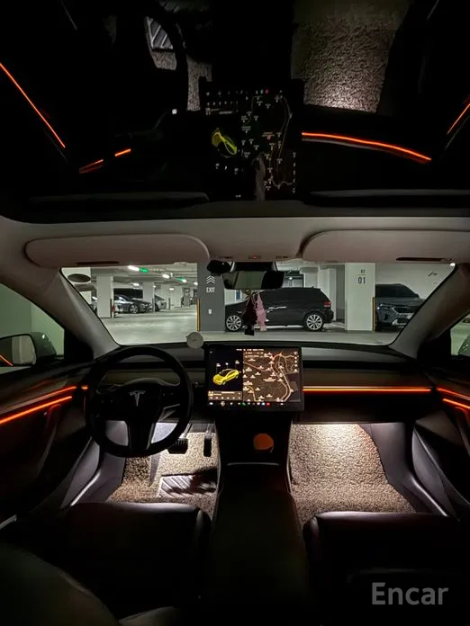 Фото 9 - Tesla Model 3