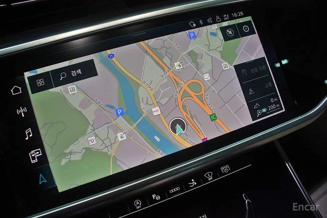 Фото 13 - Audi A7