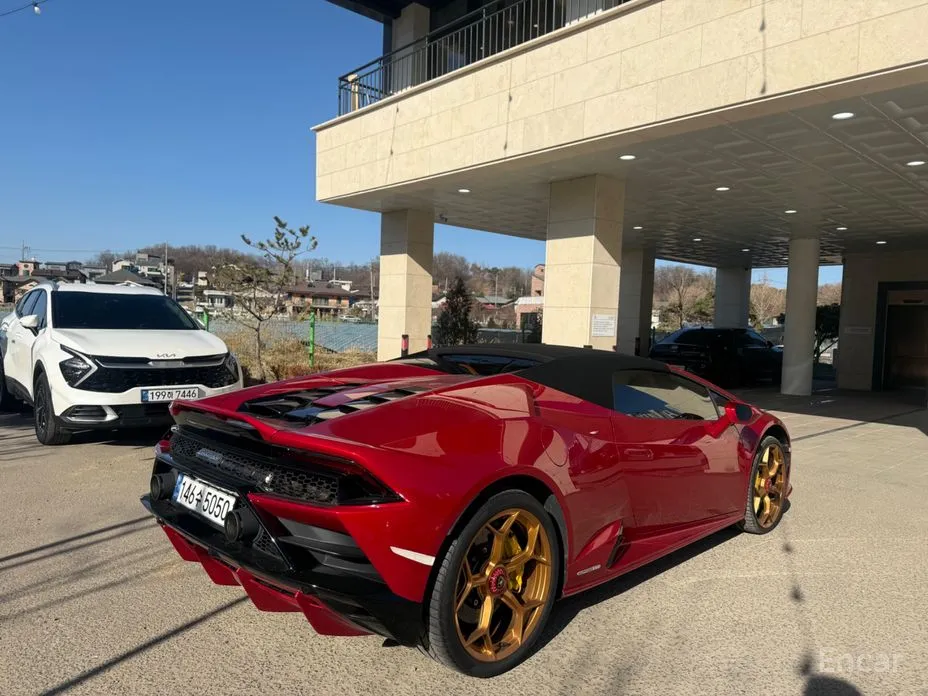 Фото 4 - Lamborghini Huracan