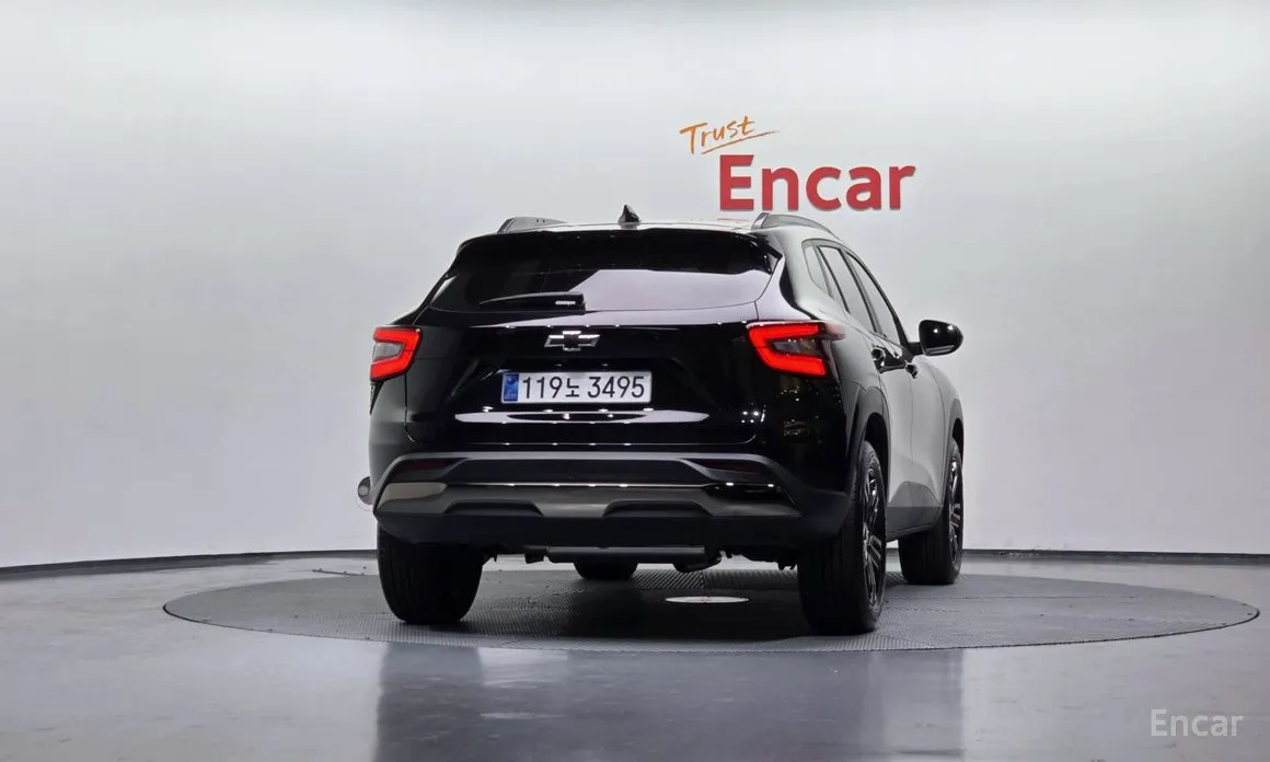 Фото 4 - Chevrolet Trax