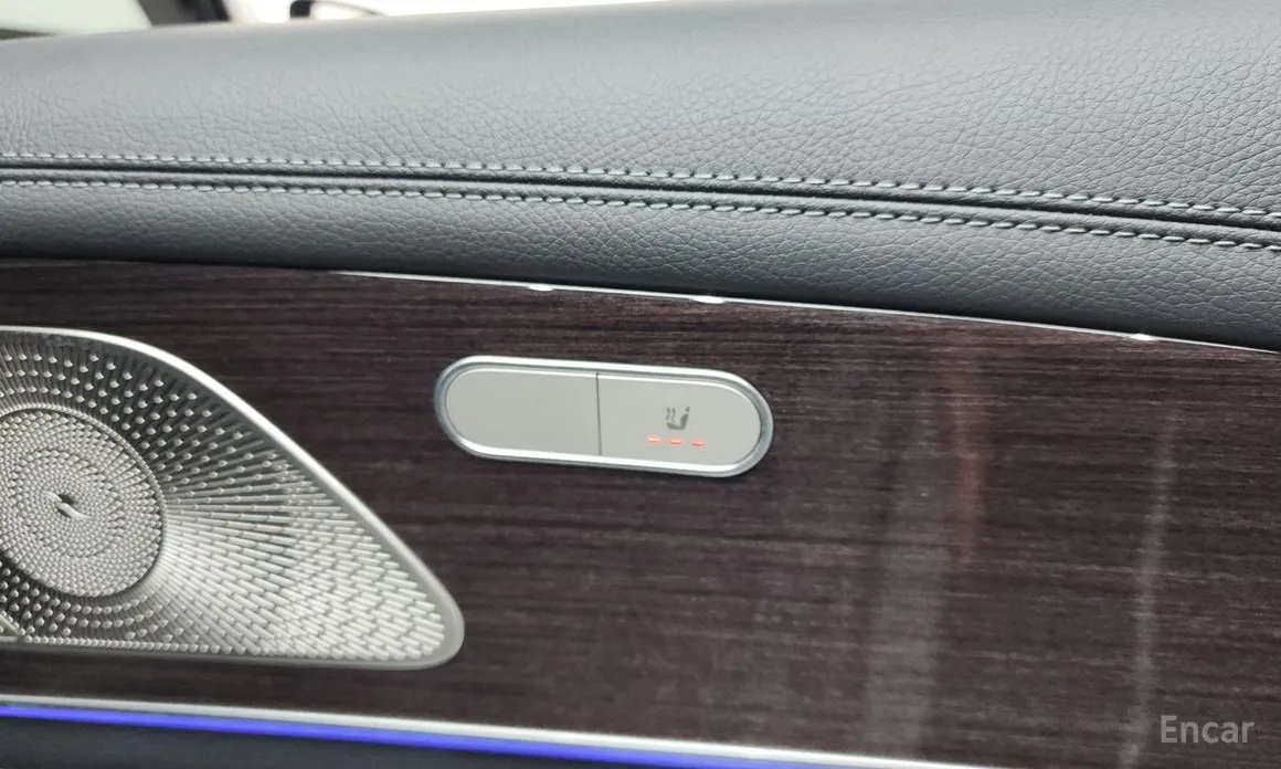Фото 19 - Mercedes-Benz GLE-Class