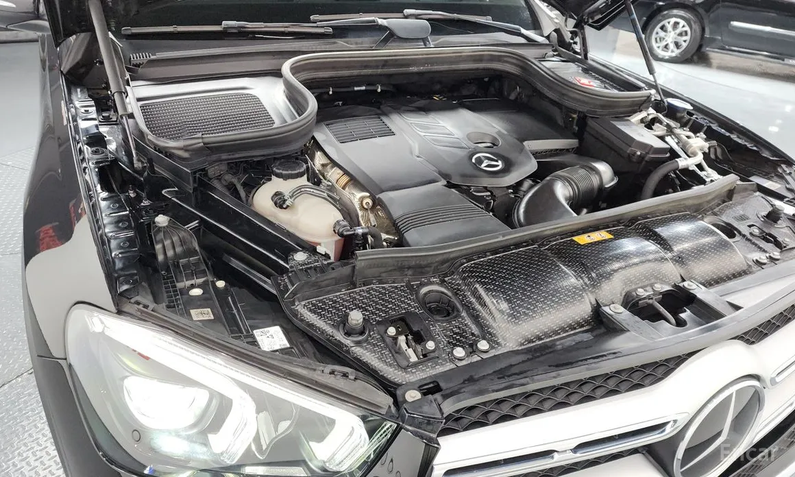Фото 6 - Mercedes-Benz GLE-Class