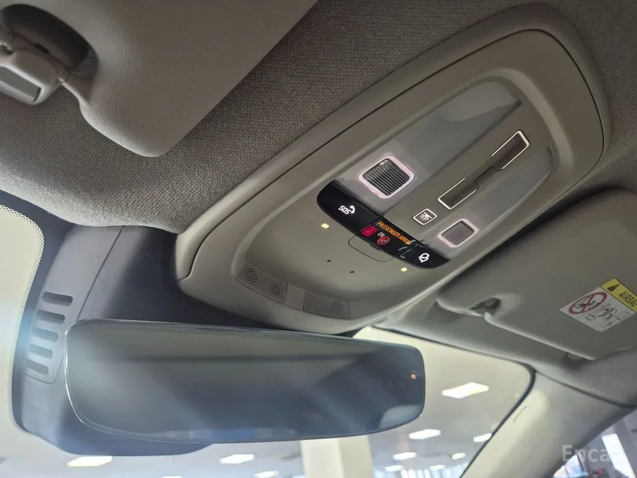 Фото 16 - Volvo XC40