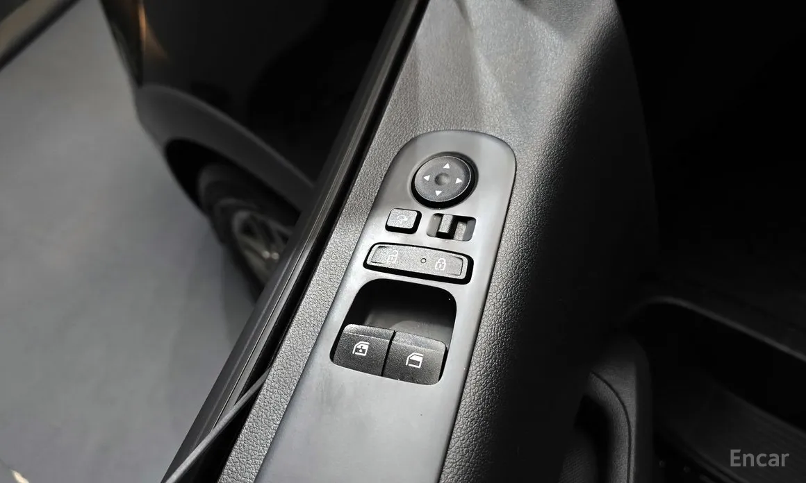 Фото 14 - Hyundai Staria