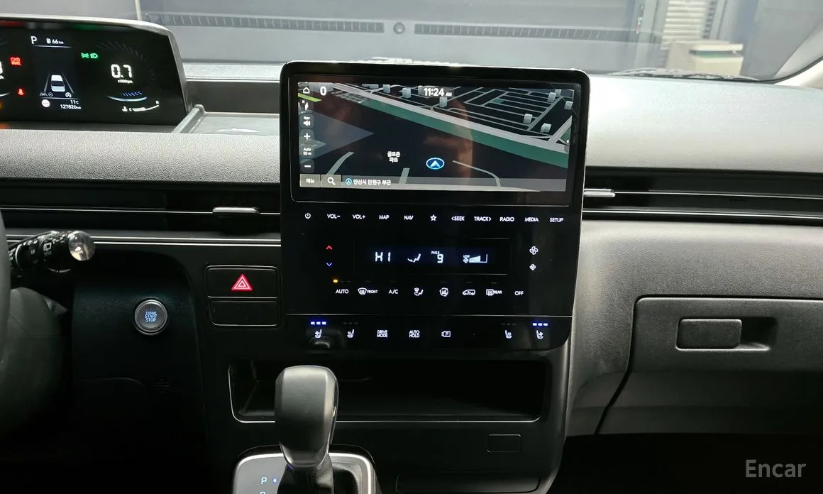 Фото 19 - Hyundai Staria