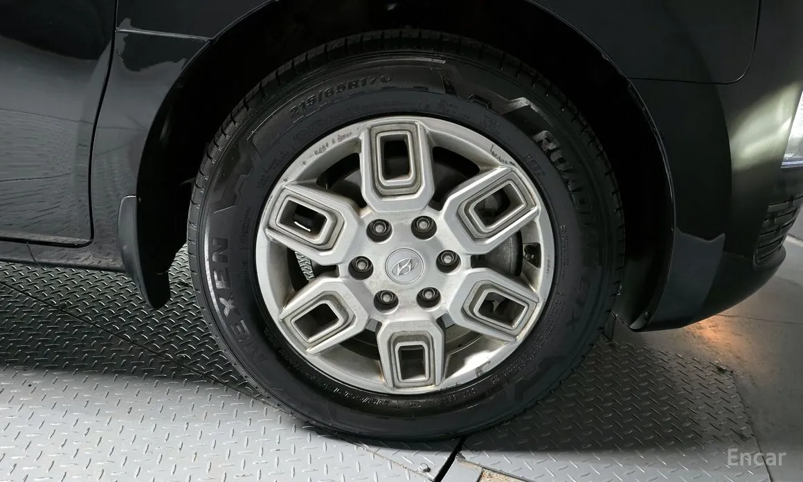 Фото 5 - Hyundai Staria