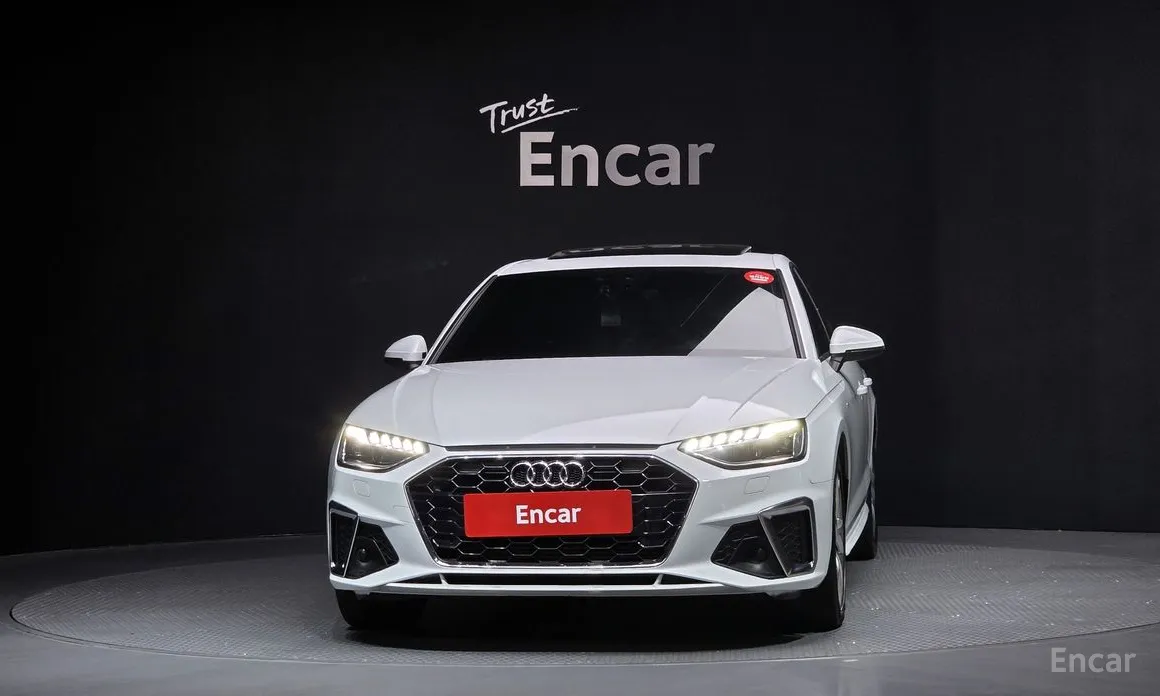 Фото 3 - Audi A4