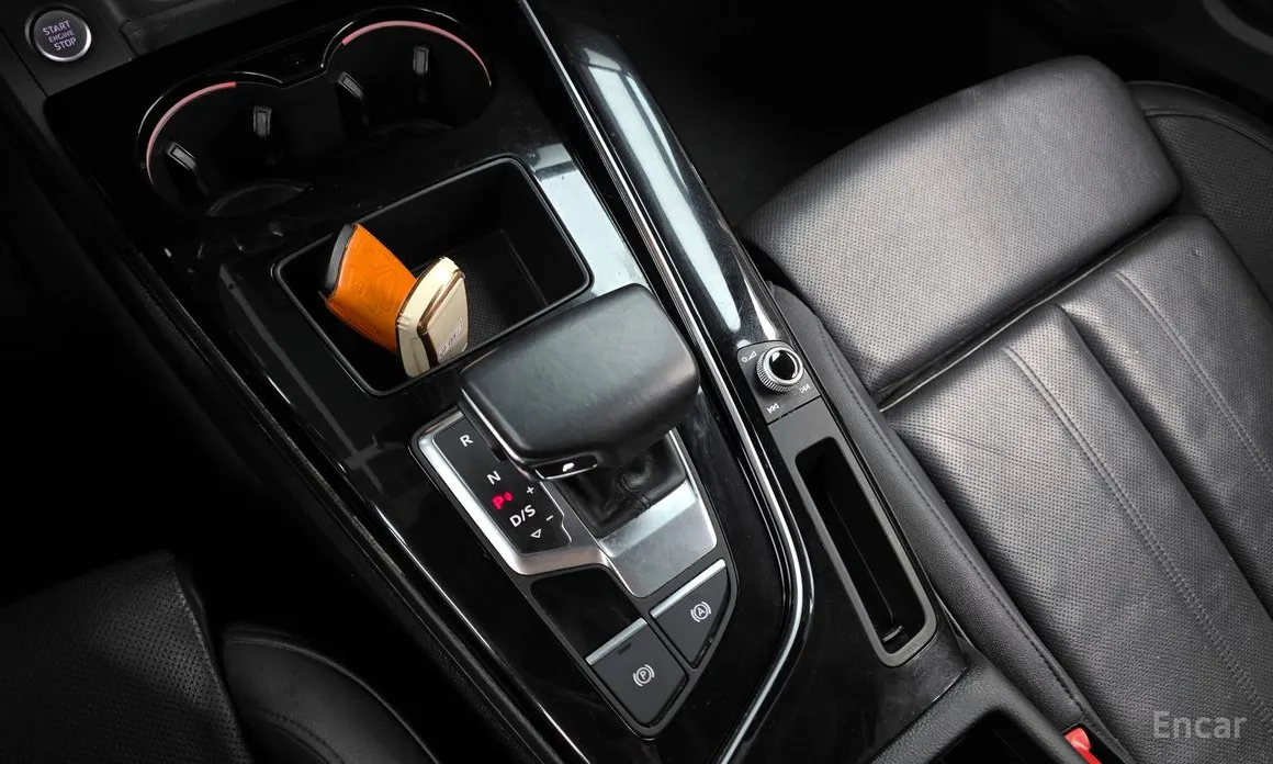 Фото 9 - Audi A4