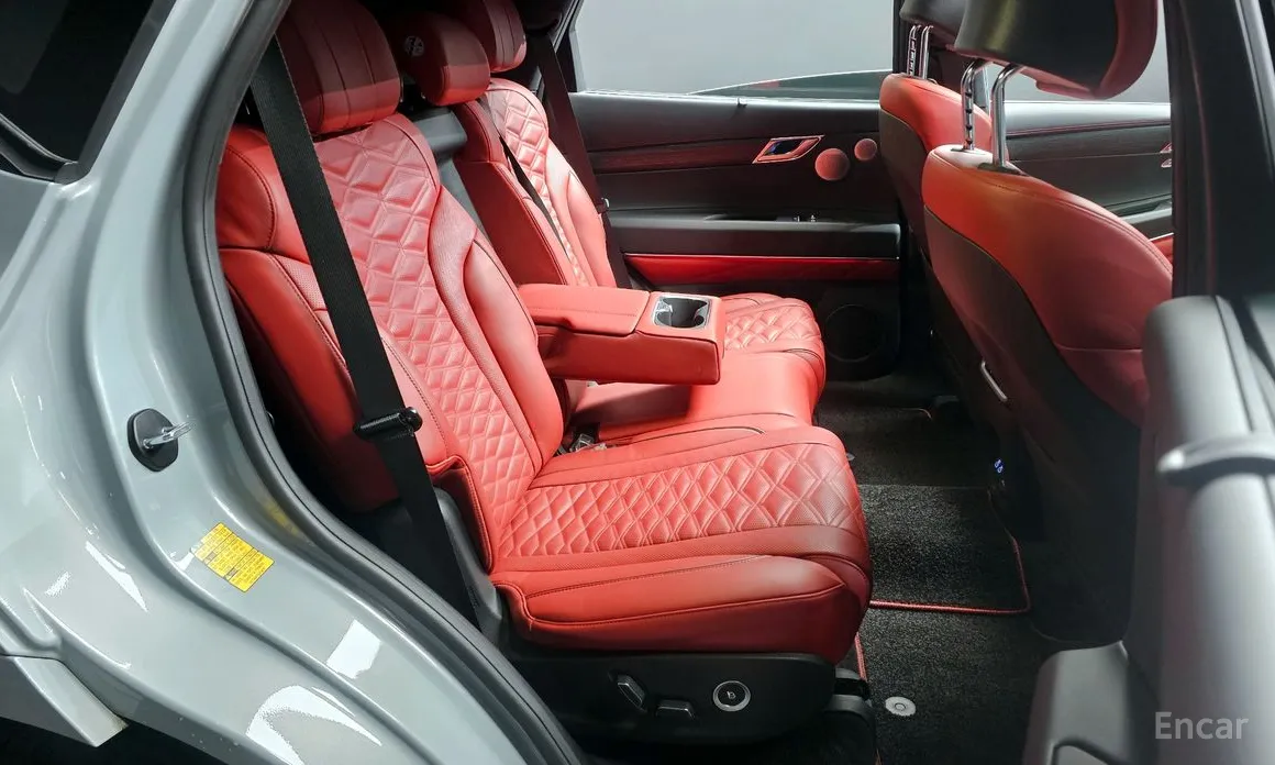 Фото 12 - Genesis GV80