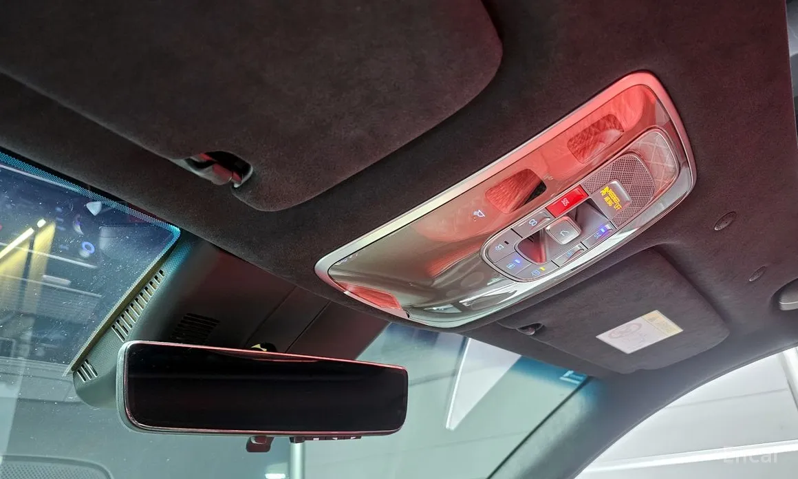 Фото 17 - Genesis GV80