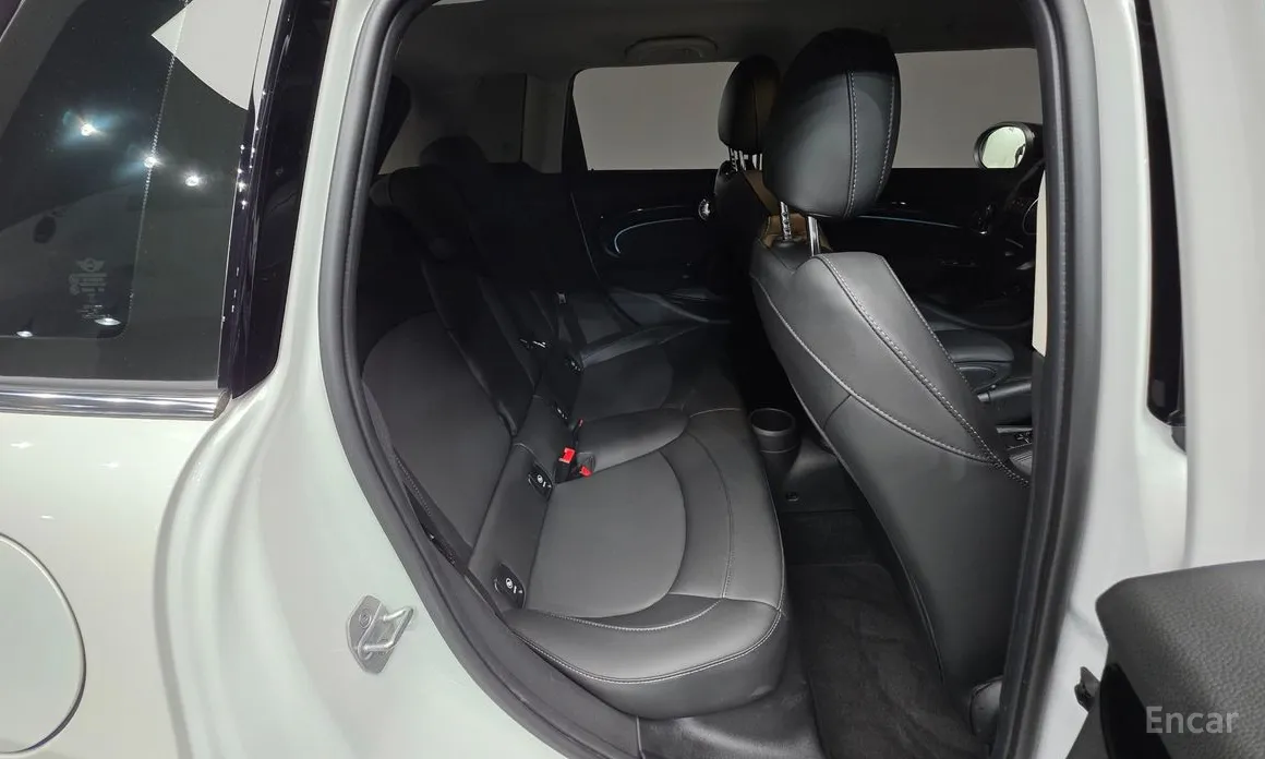 Фото 19 - Mini Cooper