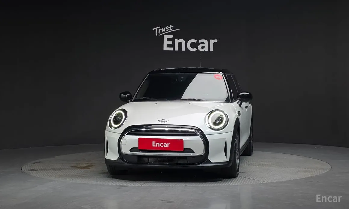 Фото 3 - Mini Cooper