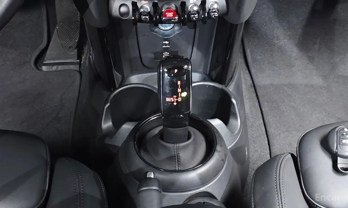 Фото 9 - Mini Cooper