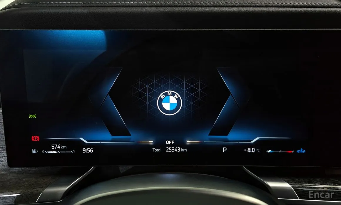 Фото 8 - BMW 7 Series