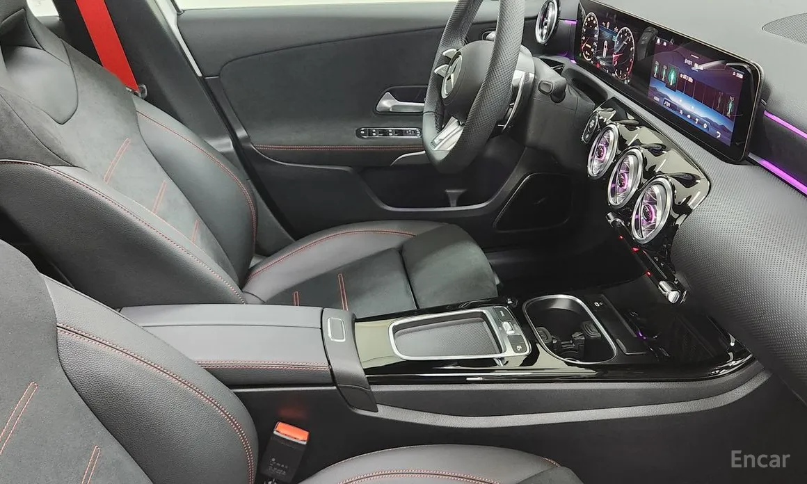 Фото 13 - Mercedes-Benz A-Class