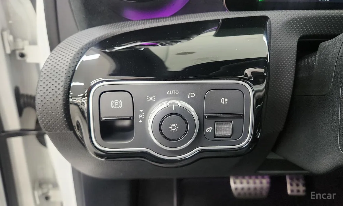 Фото 18 - Mercedes-Benz A-Class