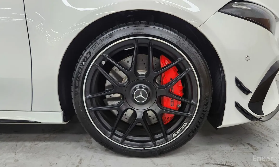 Фото 5 - Mercedes-Benz A-Class