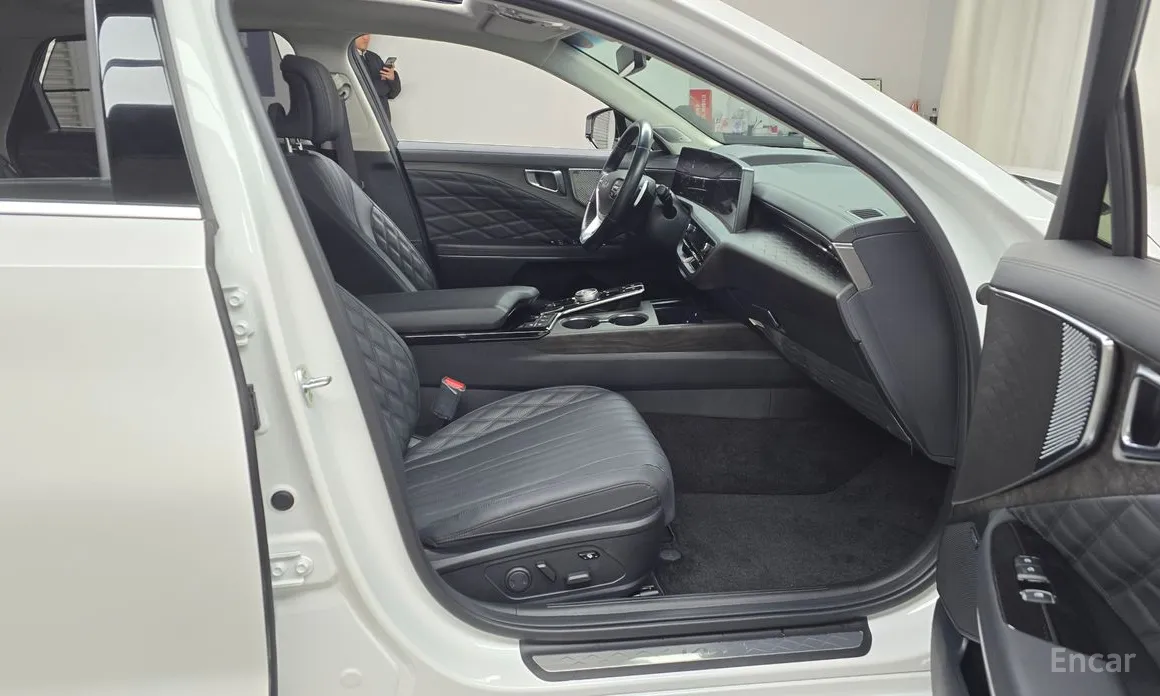 Фото 11 - Kia K8