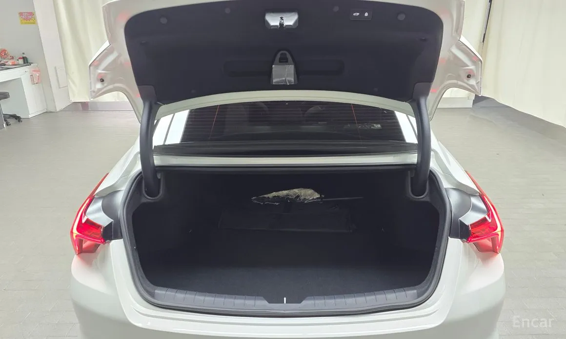 Фото 20 - Kia K8