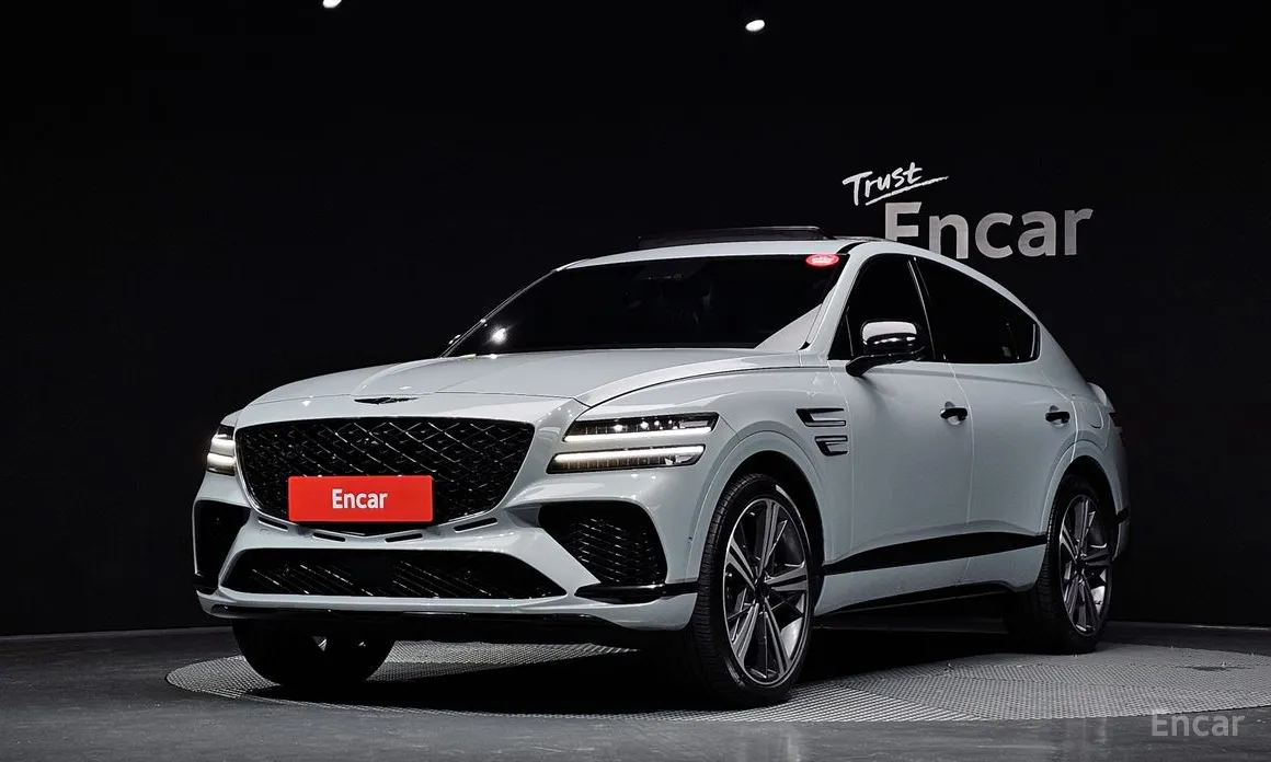 Фото 1 - Genesis GV80