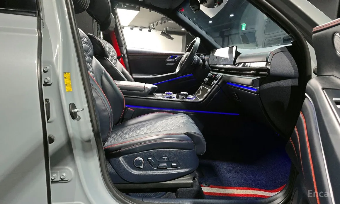 Фото 11 - Genesis GV80