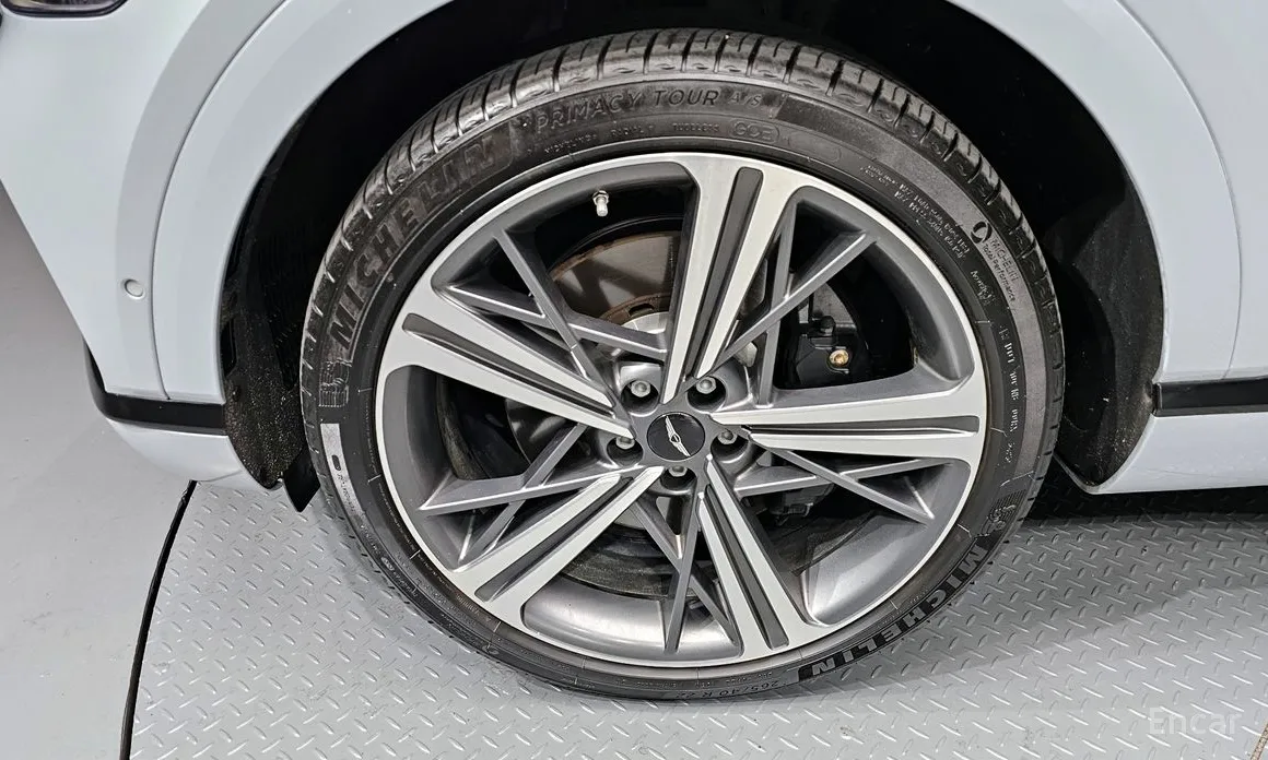 Фото 5 - Genesis GV80