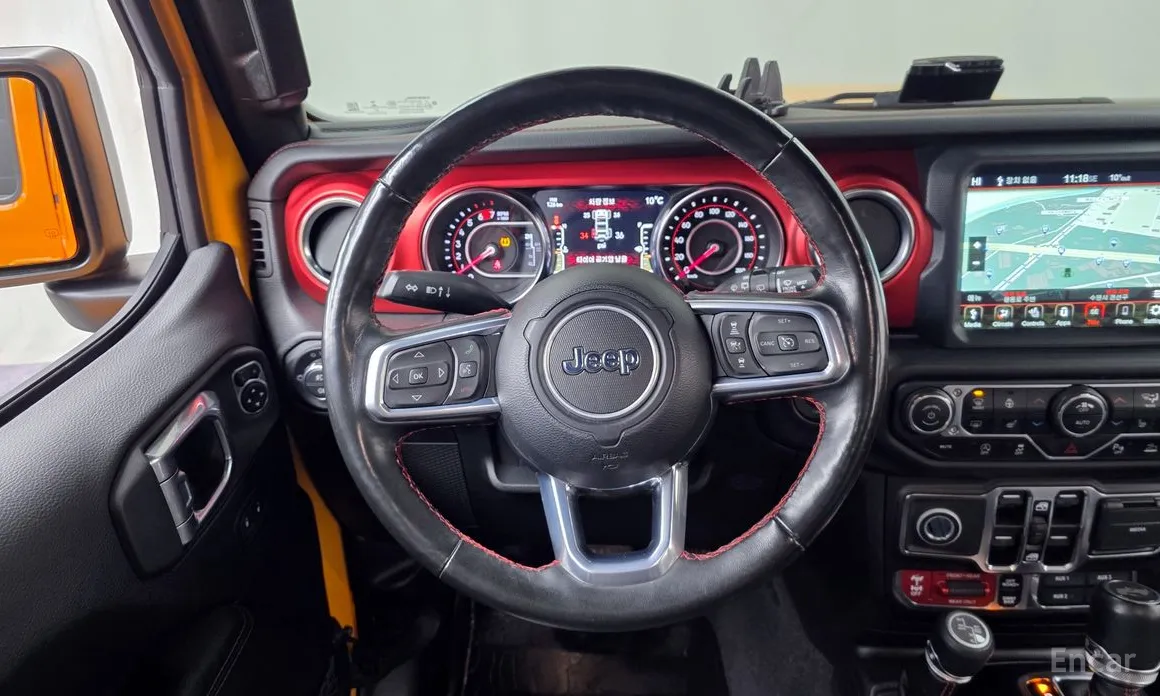 Фото 13 - Jeep Wrangler