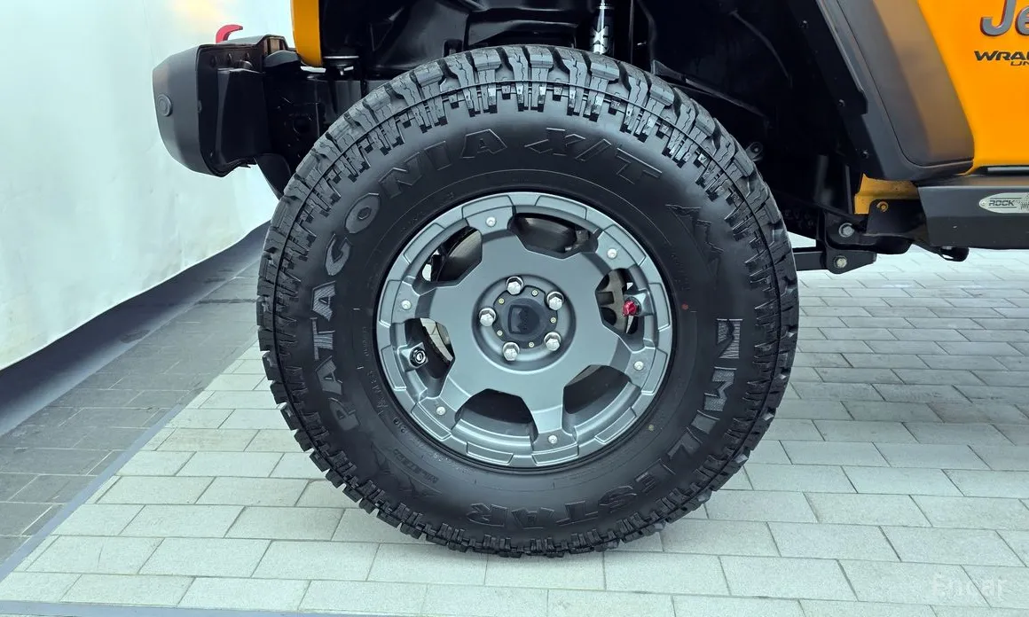 Фото 5 - Jeep Wrangler