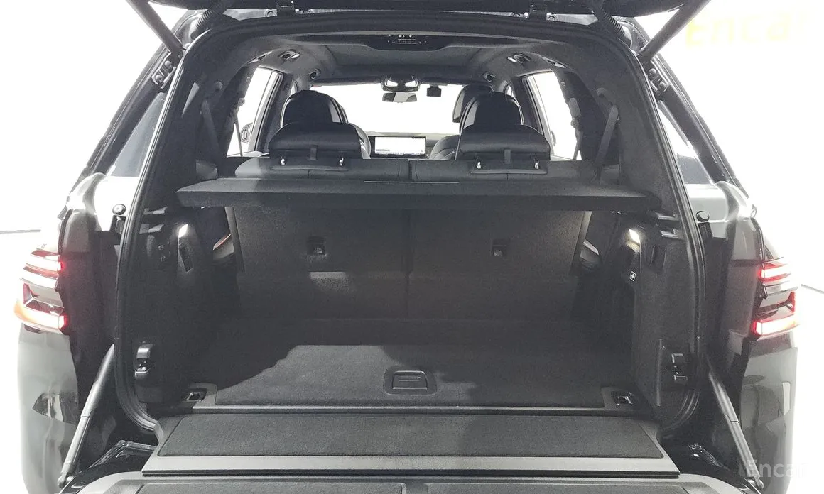 Фото 20 - BMW X7