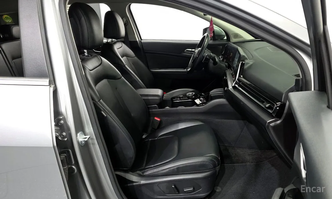 Фото 11 - Kia Sportage