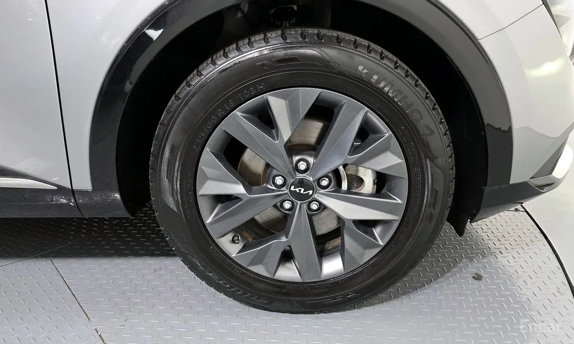 Фото 5 - Kia Sportage