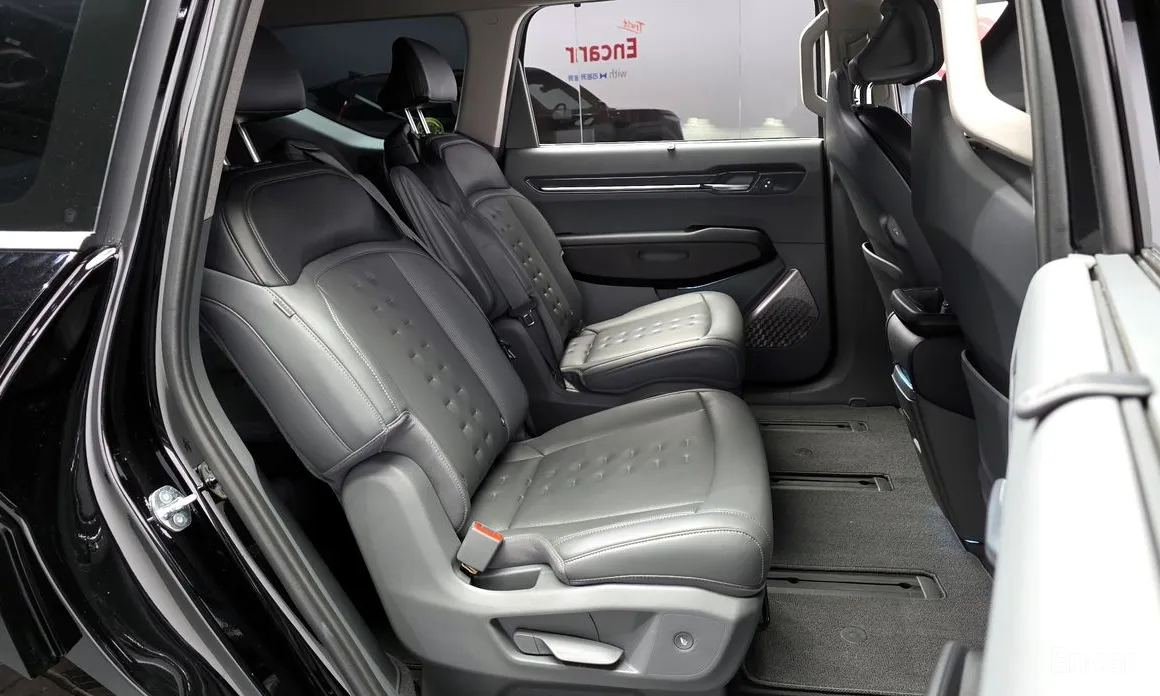 Фото 12 - Kia EV9