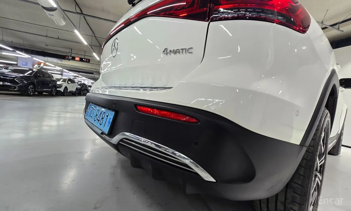 Фото 11 - Mercedes-Benz EQB