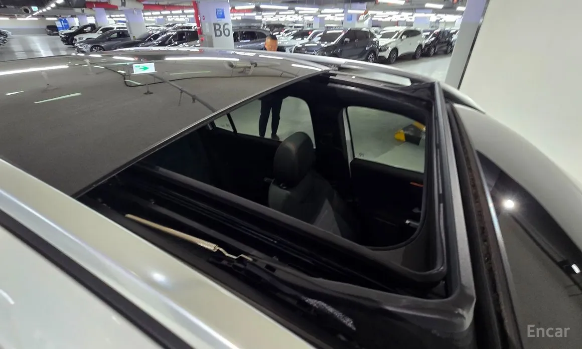 Фото 14 - Mercedes-Benz EQB