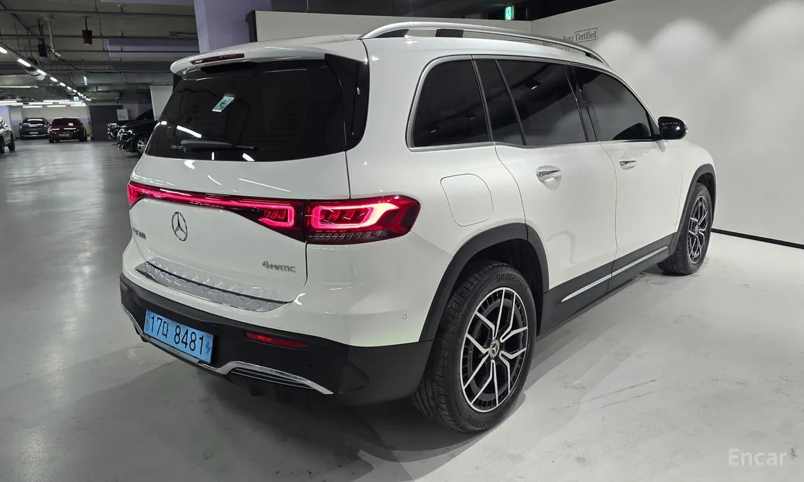 Фото 4 - Mercedes-Benz EQB