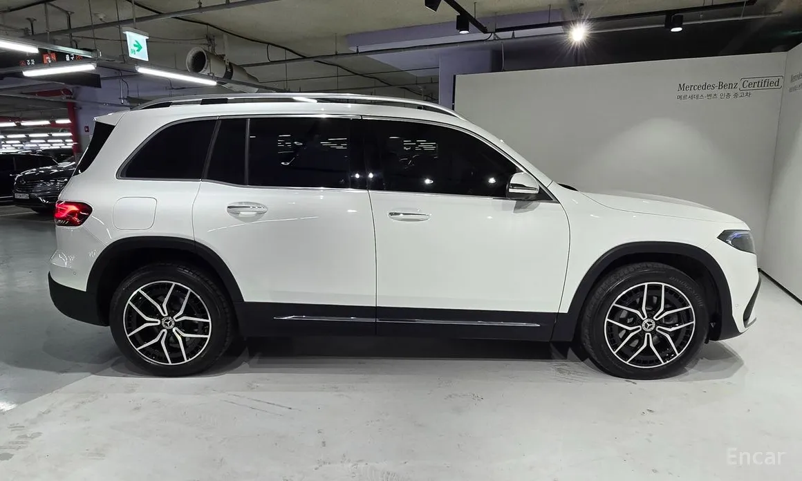 Фото 9 - Mercedes-Benz EQB