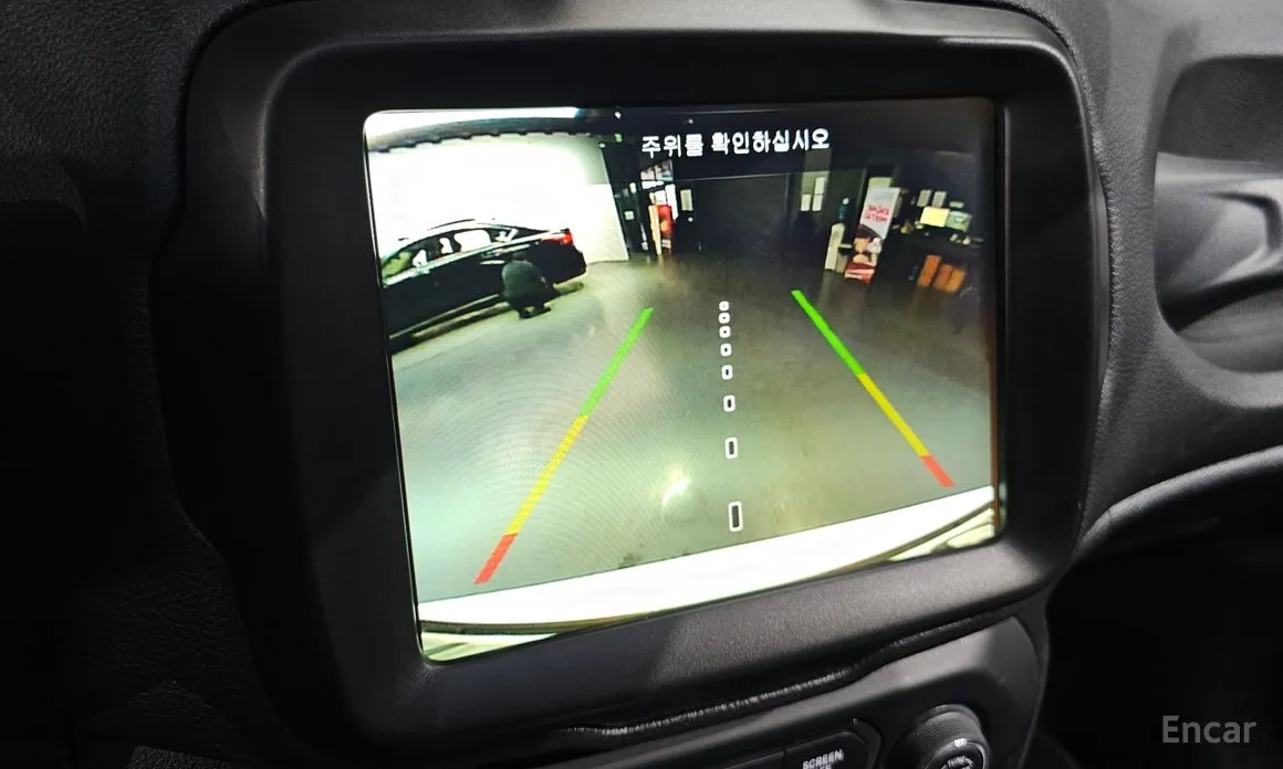 Фото 15 - Jeep Renegade