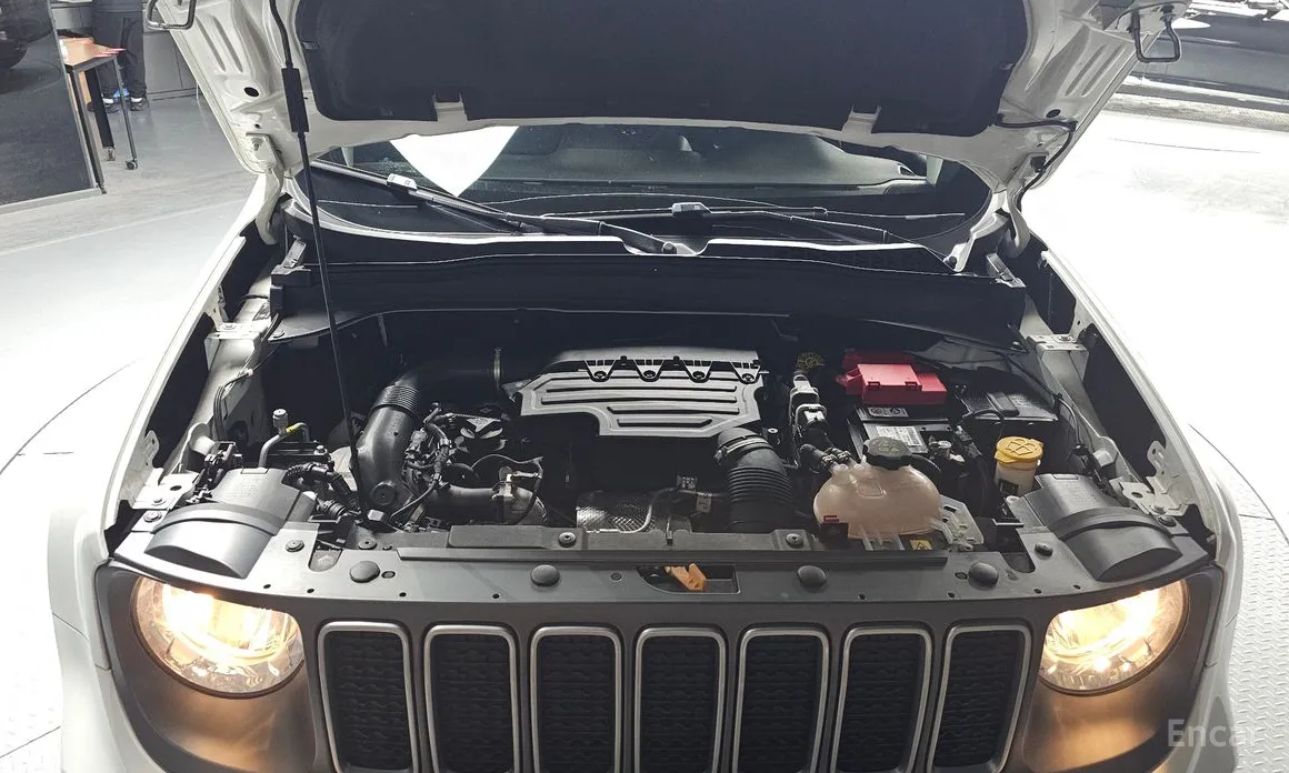 Фото 6 - Jeep Renegade