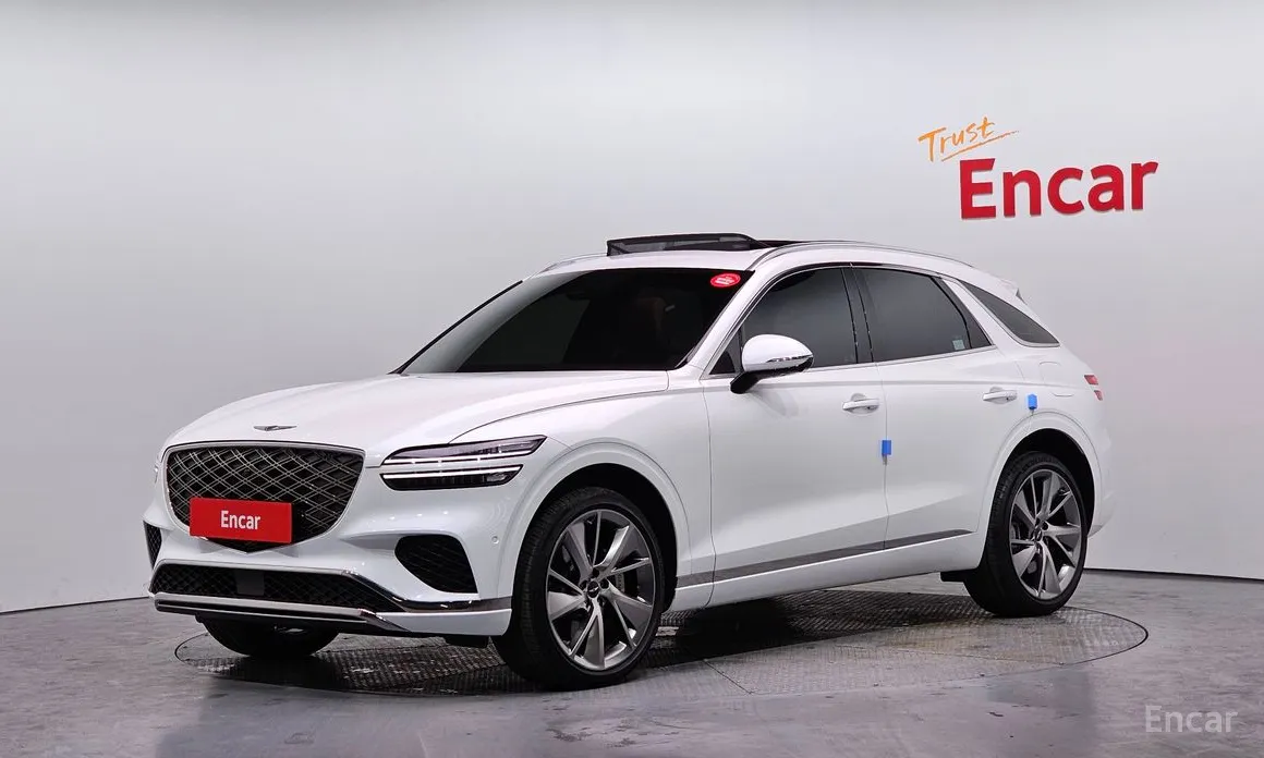 Фото 1 - Genesis GV70