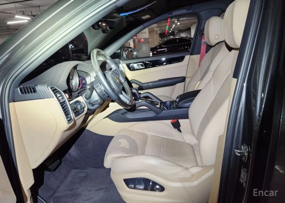 Фото 3 - Porsche Cayenne