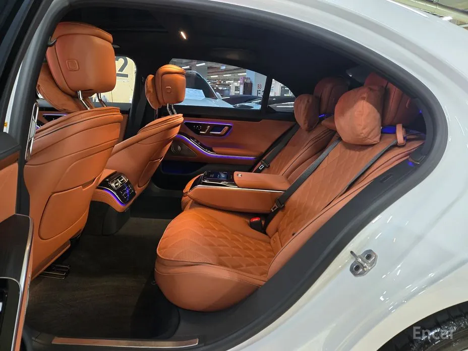 Фото 7 - Mercedes-Benz S-Class