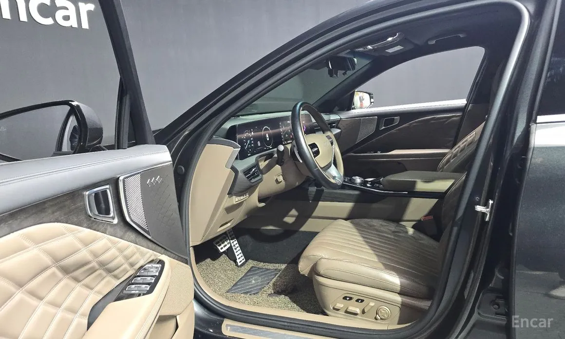 Фото 10 - Kia K8